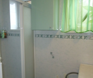 KopalniÅ¡ka stenska omarica po meri